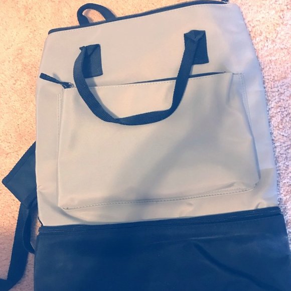 dsw backpack with shoe compartment